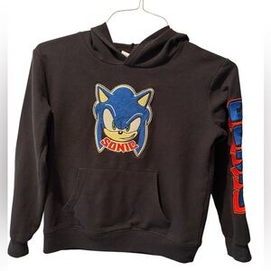 Boys Sonic the Hedgehog Black Embroidered Hoodie with front pocket